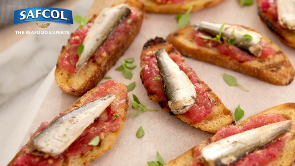 5028-sardine-pan-con-tomate-se
