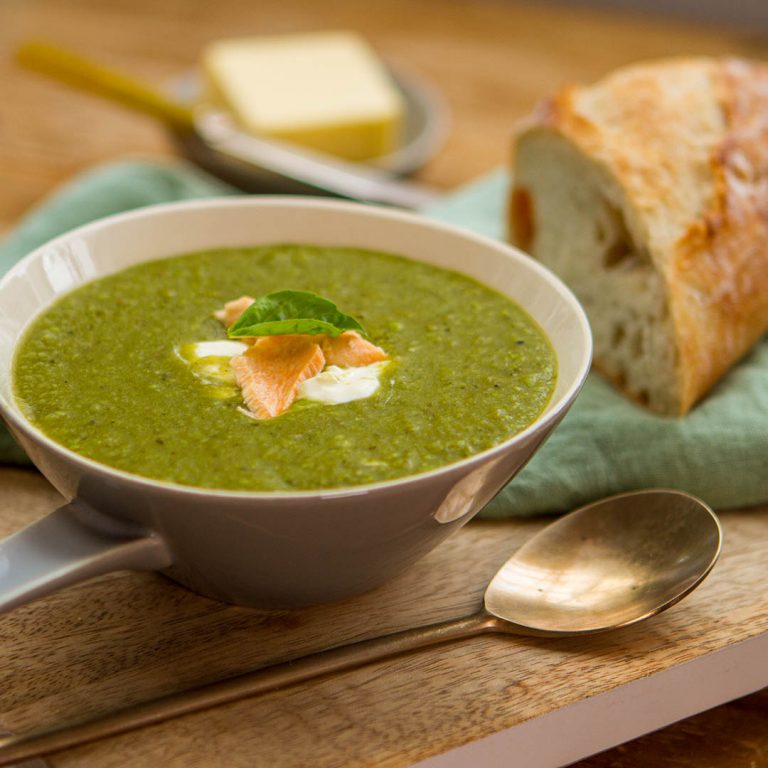 Pea Salmon pesto soup